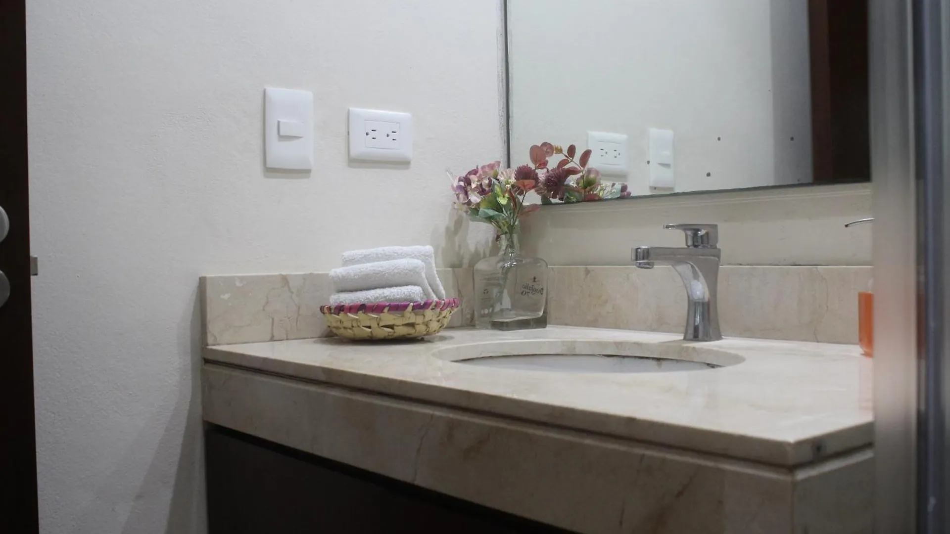 Casa Ac Ch'Oh-Luxury Apartment 툴룸